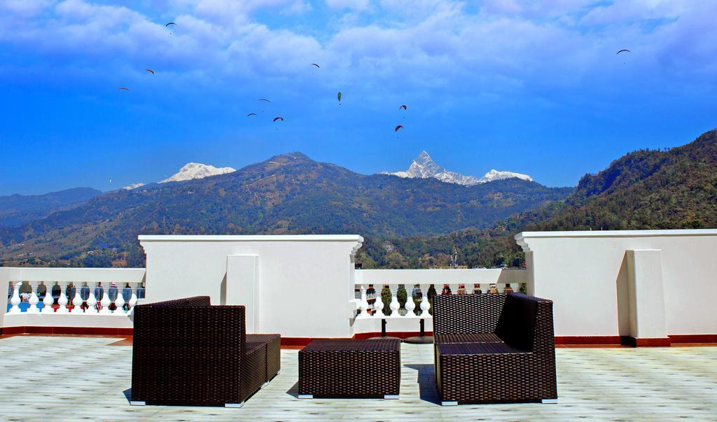 Da Yatra Courtyard Hotel Pokhara Zewnętrze zdjęcie