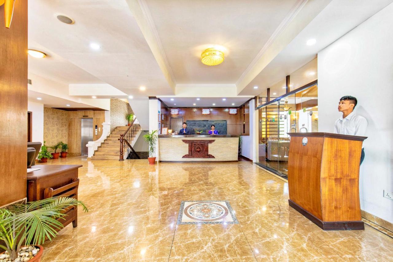 Da Yatra Courtyard Hotel Pokhara Zewnętrze zdjęcie