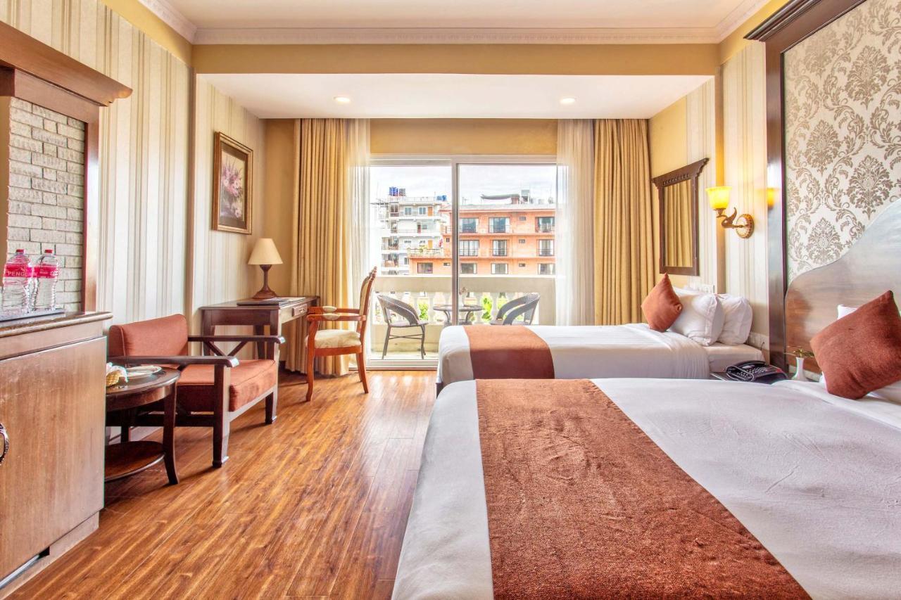Da Yatra Courtyard Hotel Pokhara Zewnętrze zdjęcie