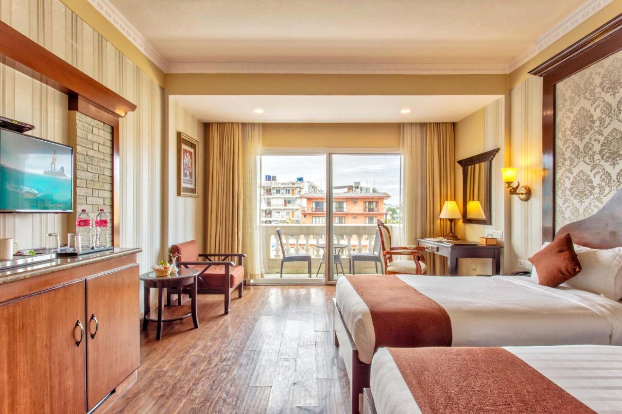 Da Yatra Courtyard Hotel Pokhara Zewnętrze zdjęcie