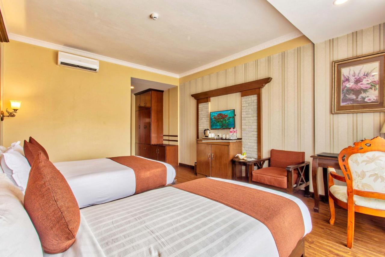 Da Yatra Courtyard Hotel Pokhara Zewnętrze zdjęcie